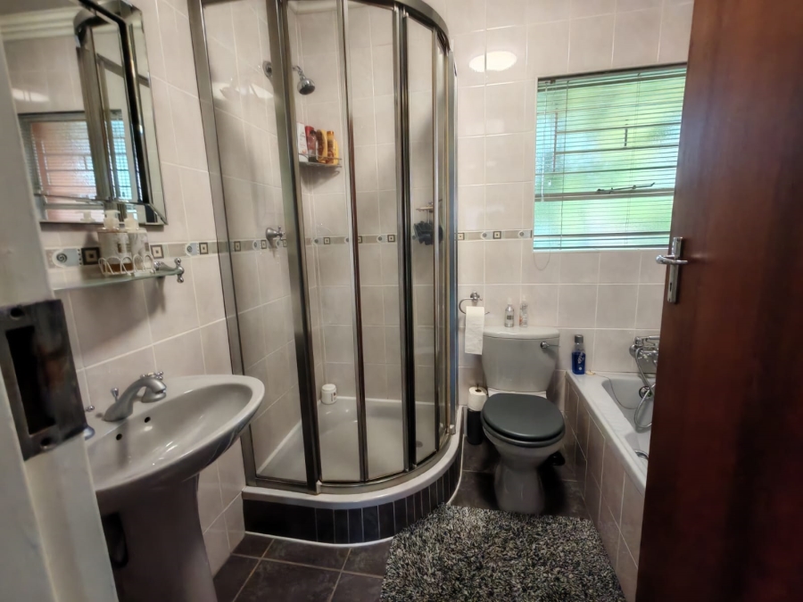 3 Bedroom Property for Sale in Sasolburg Ext 11 Free State